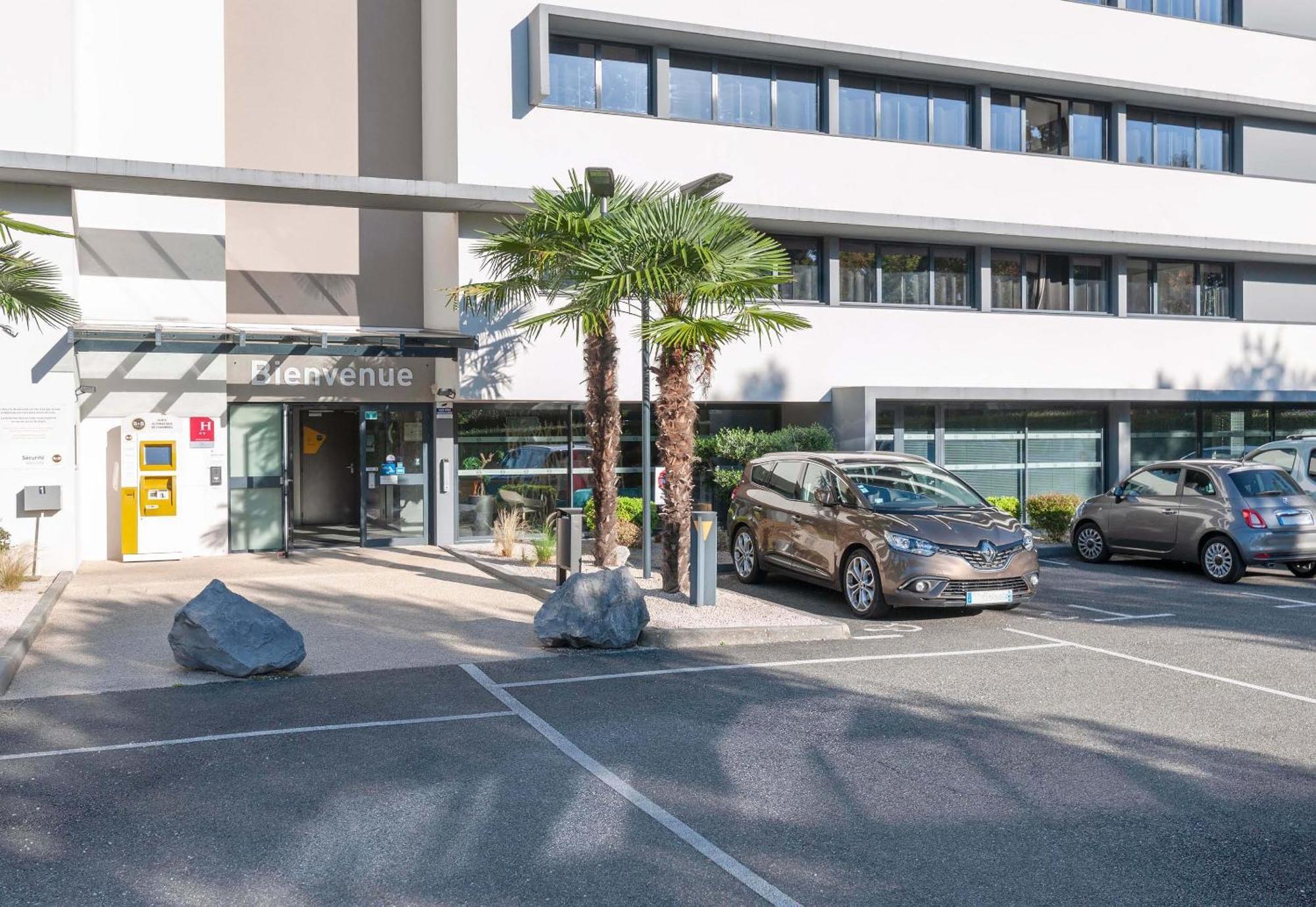 B&B Hotel Pau Zenith ภายนอก รูปภาพ