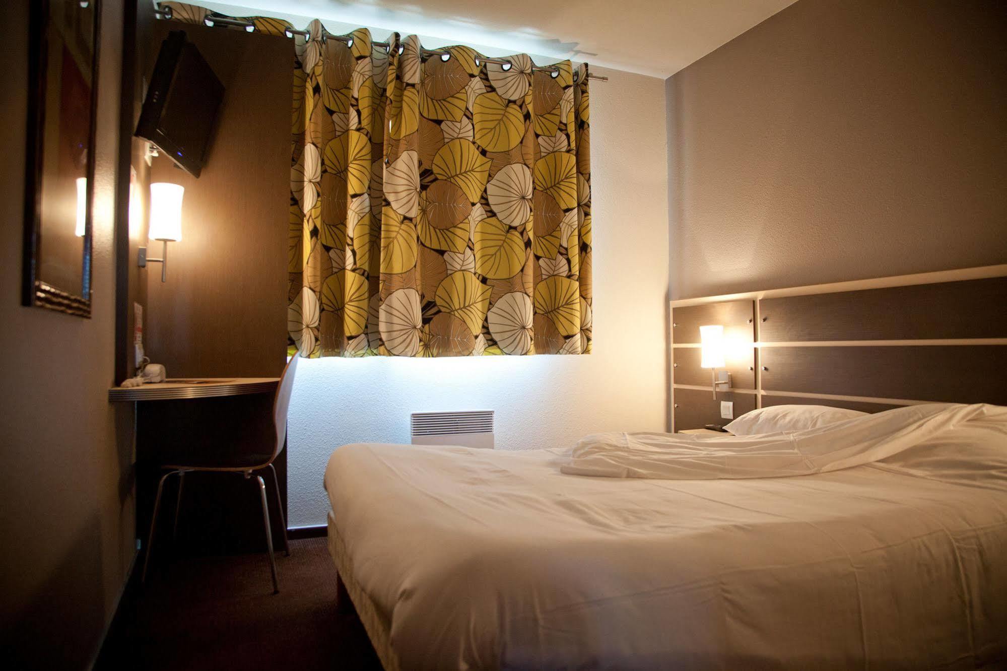 B&B Hotel Pau Zenith ภายนอก รูปภาพ