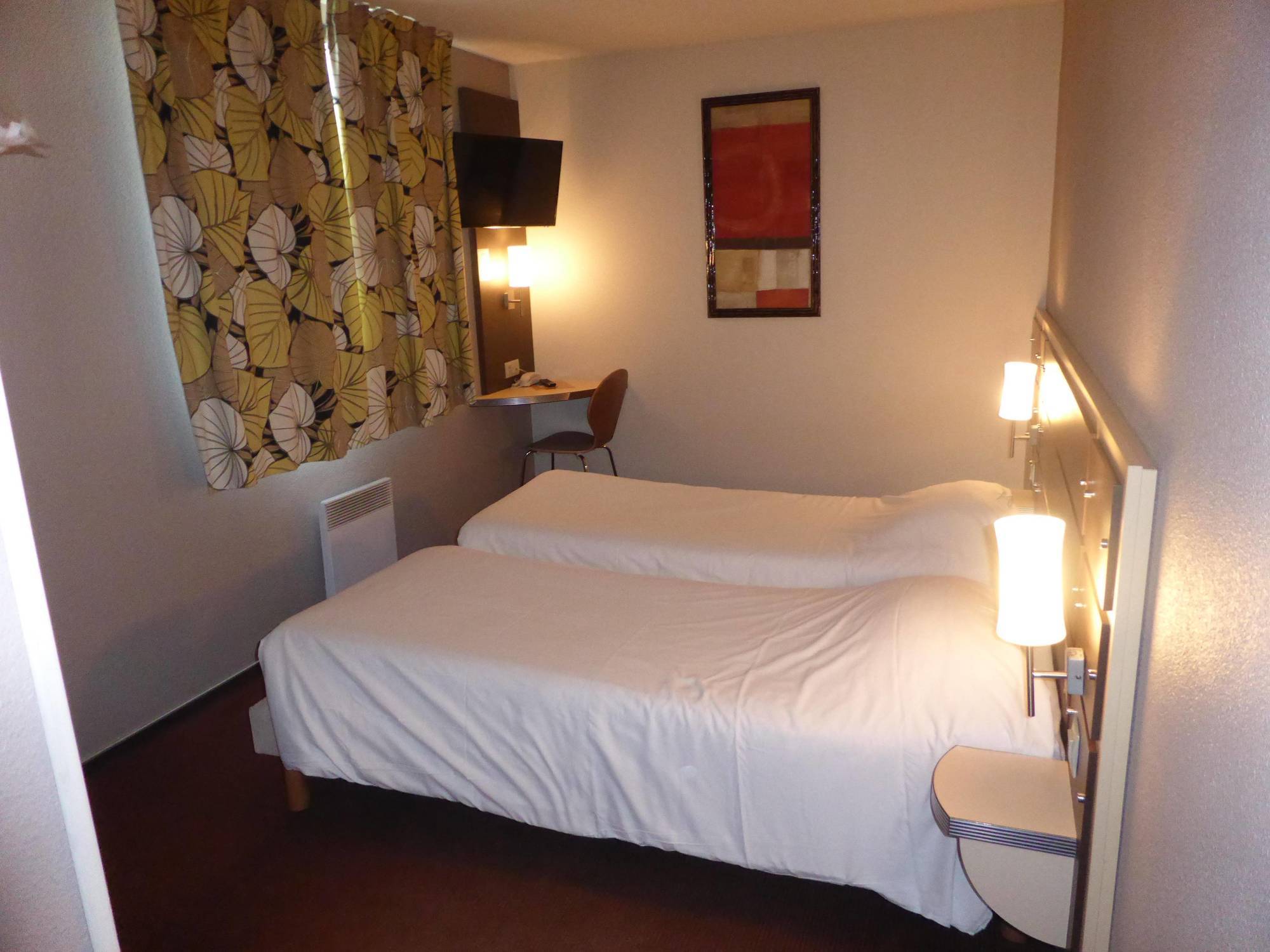 B&B Hotel Pau Zenith ภายนอก รูปภาพ